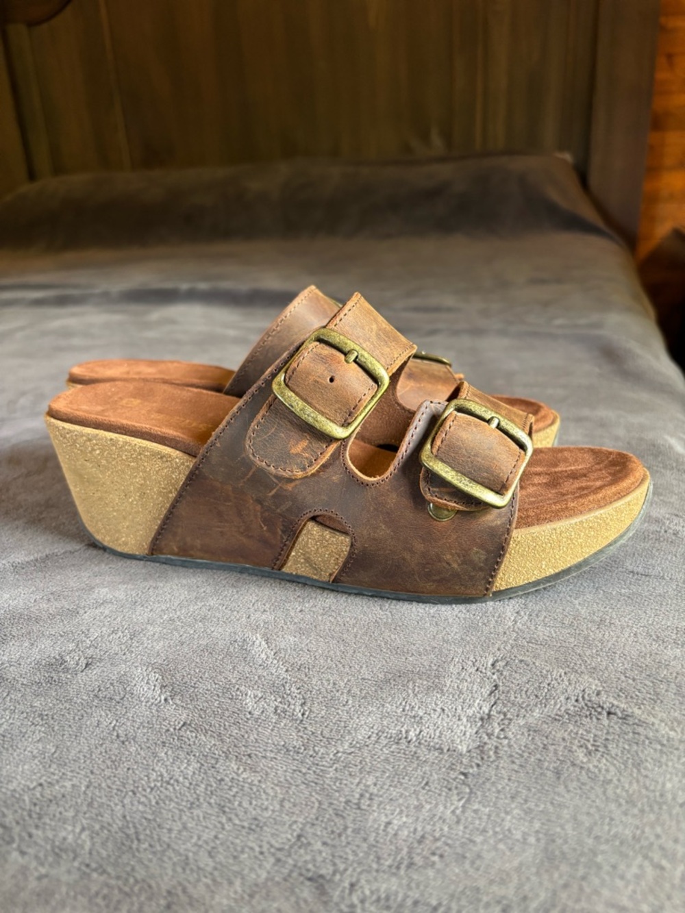 White Mountain Footbeds Chandler Brown Cork Wedge Double Strap Sandals, Size 8